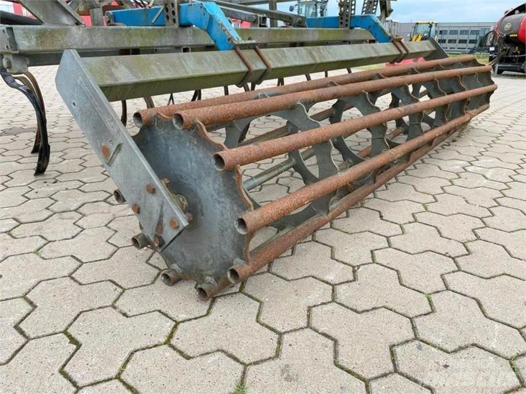  FEDERZINKENGRUBBER Kultivaatorid
