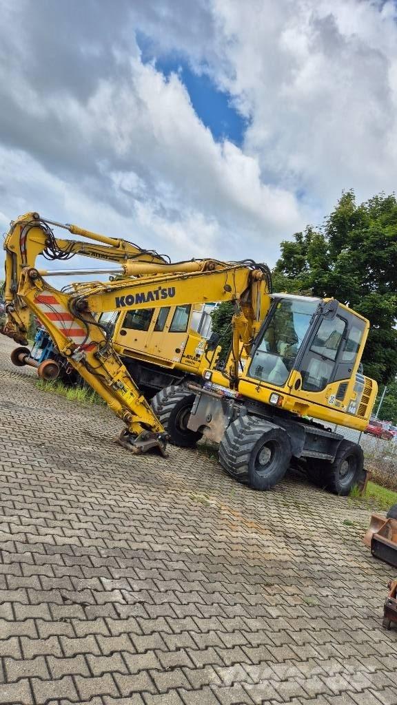 Komatsu PW148-8 Ratasekskavaatorid