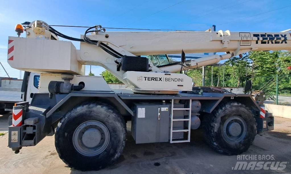 Terex RC45 Raske maastiku tõstukid