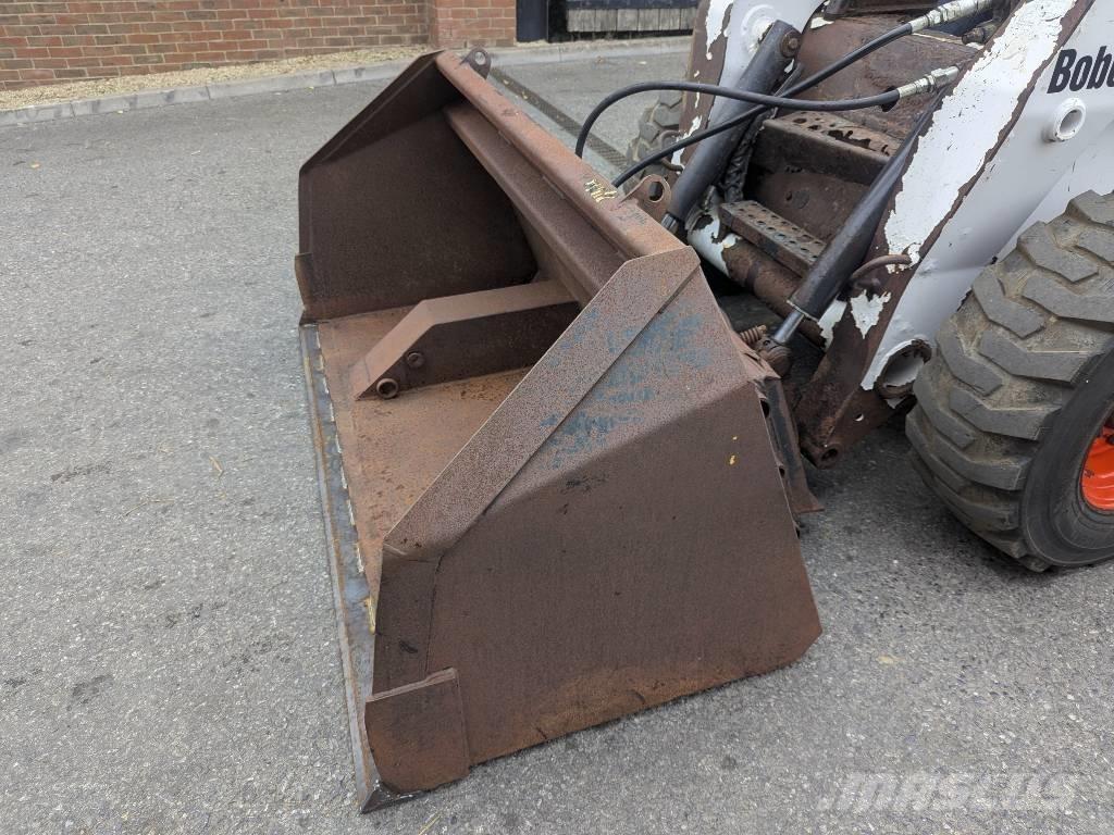 Bobcat TIPTOE BUCKET Kopad