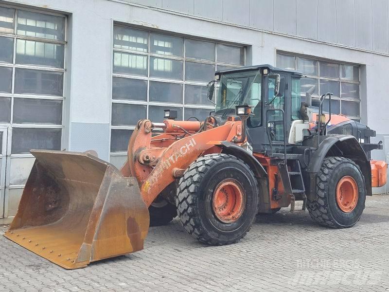 Hitachi ZW 250-6 Rataslaadurid