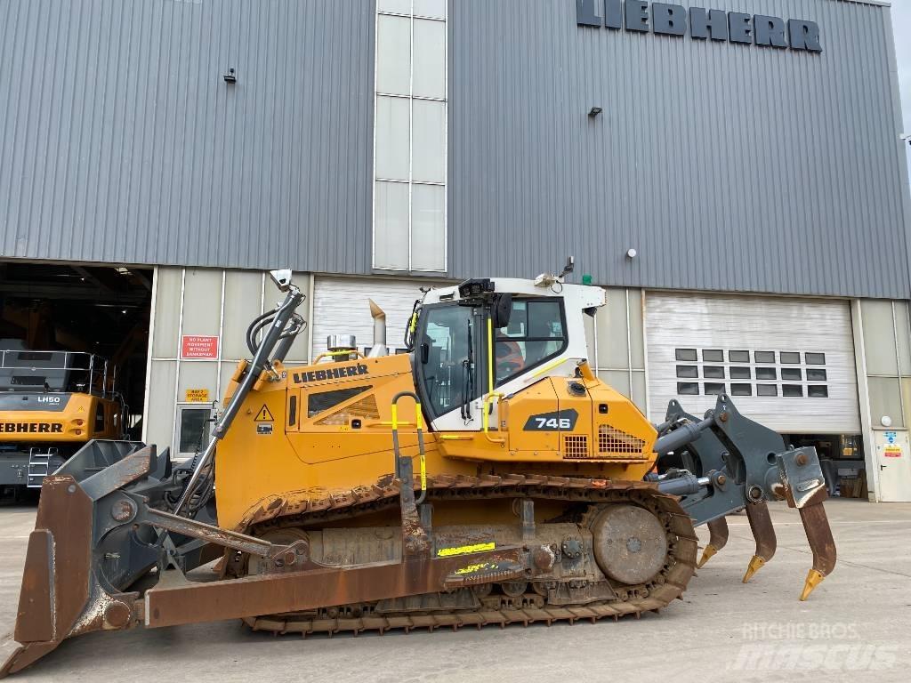 Liebherr PR 746 Buldooserid