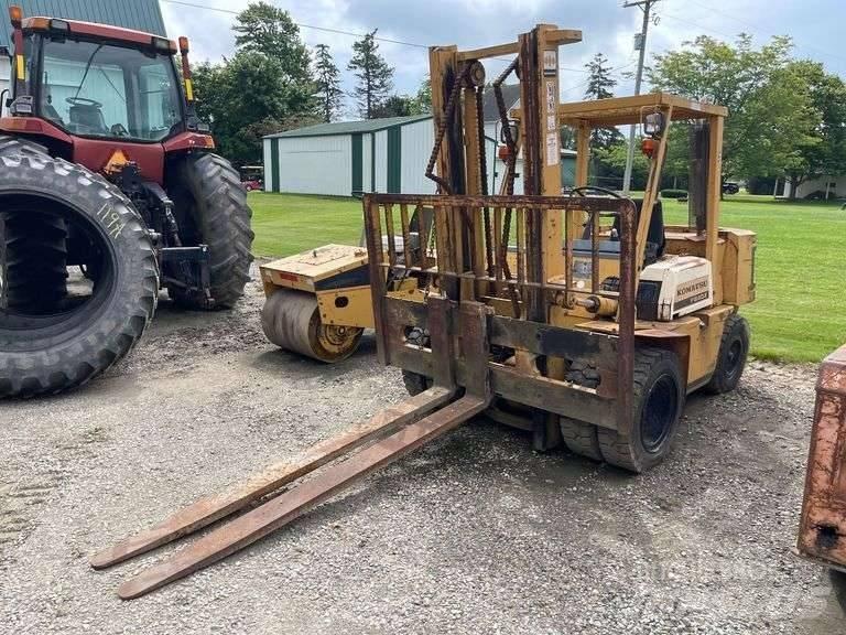 Komatsu FG 40ZT-4 Kahveltõstukid - muud