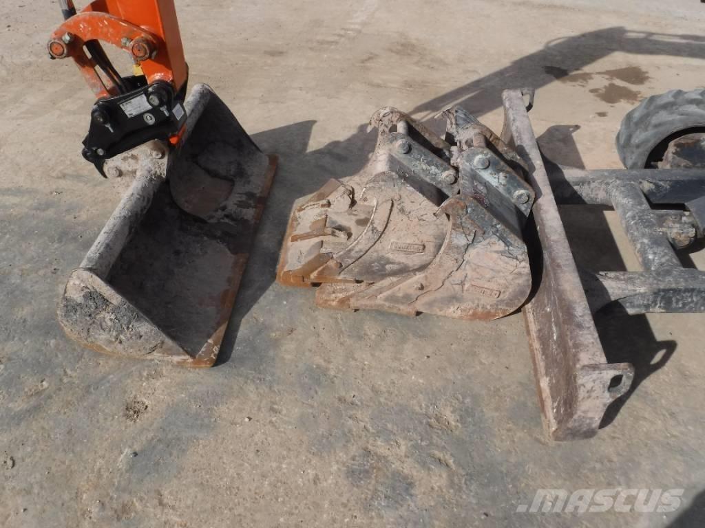 Hitachi ZX 33 U-6 Miniekskavaatorid < 7 t