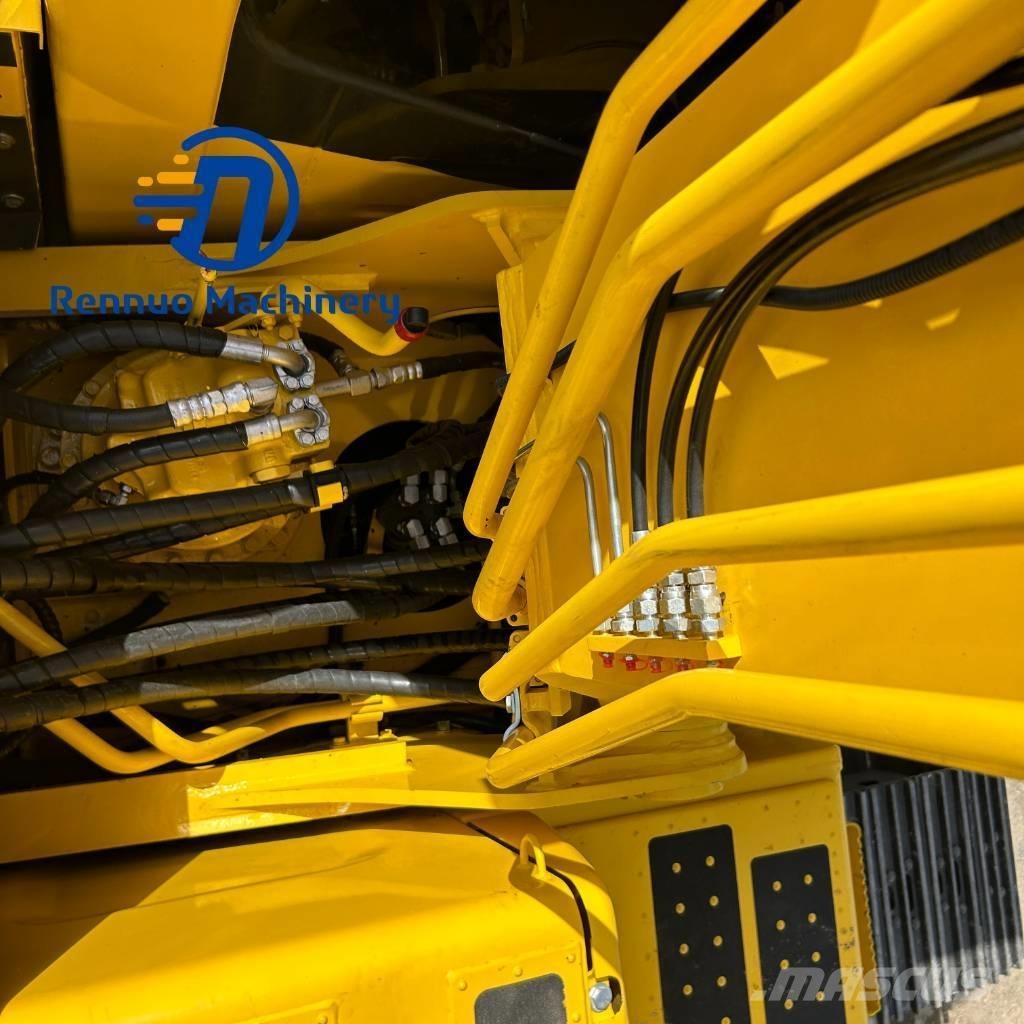 Komatsu PC200-8 Roomikekskavaatorid