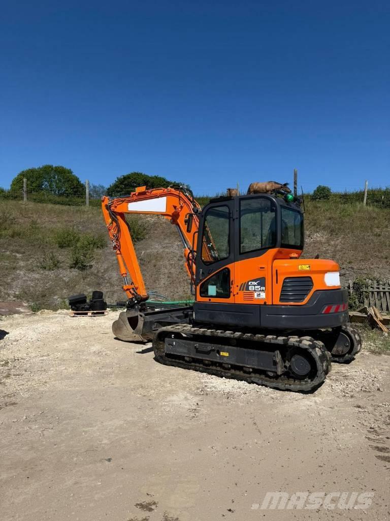 Doosan DX 85 R-3 Väikeekskavaatorid 7t-12t