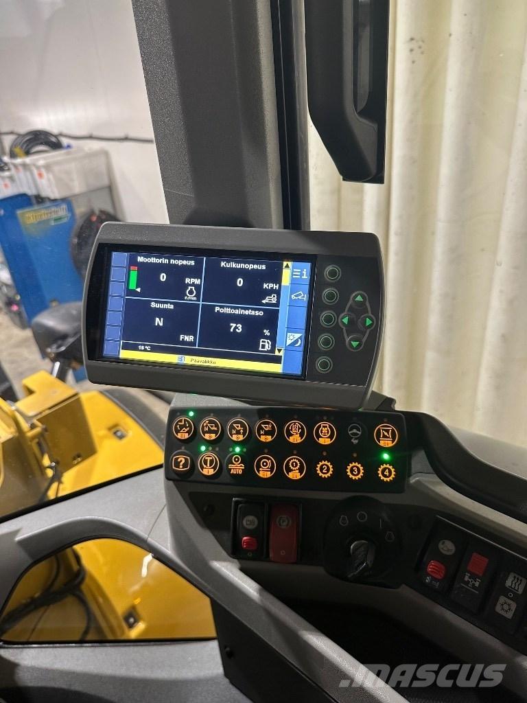 CAT 924 K Rataslaadurid