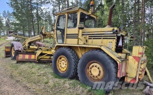Lokomo AH 132 C Greiderid
