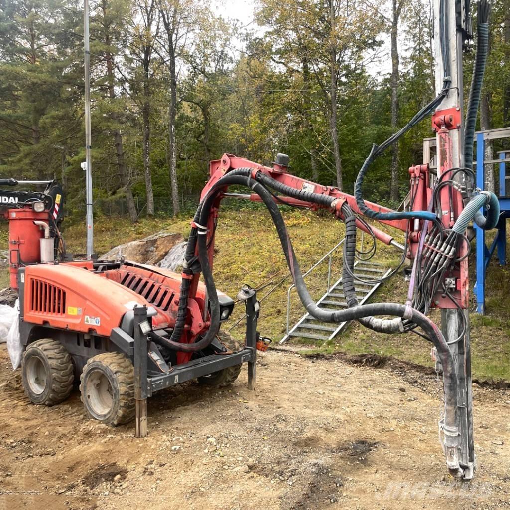 Sandvik DC 125R Vertikaalsed puurmasinad