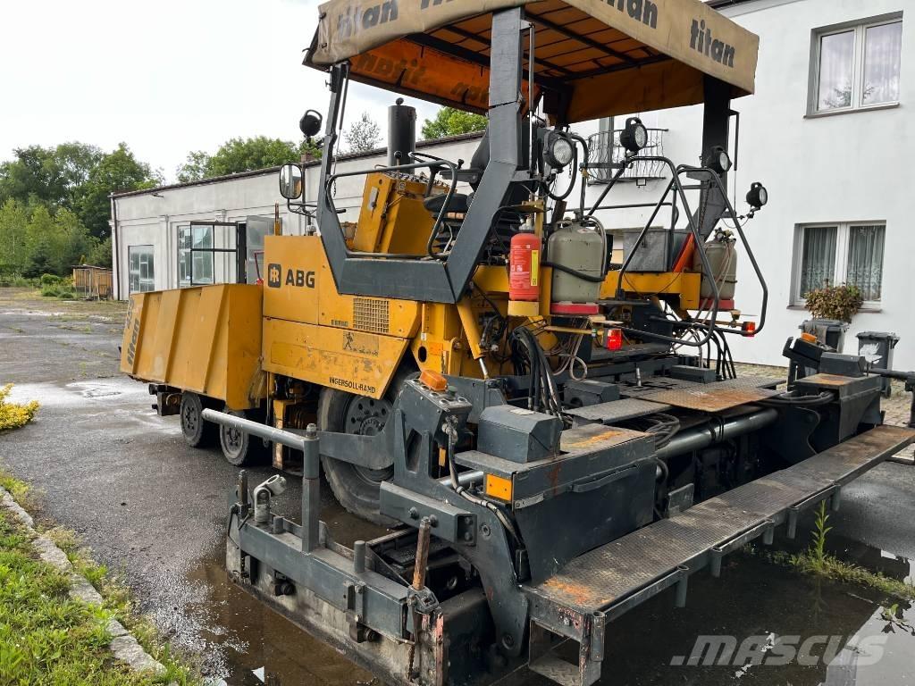 ABG Titan 455 Asfaldilaoturid