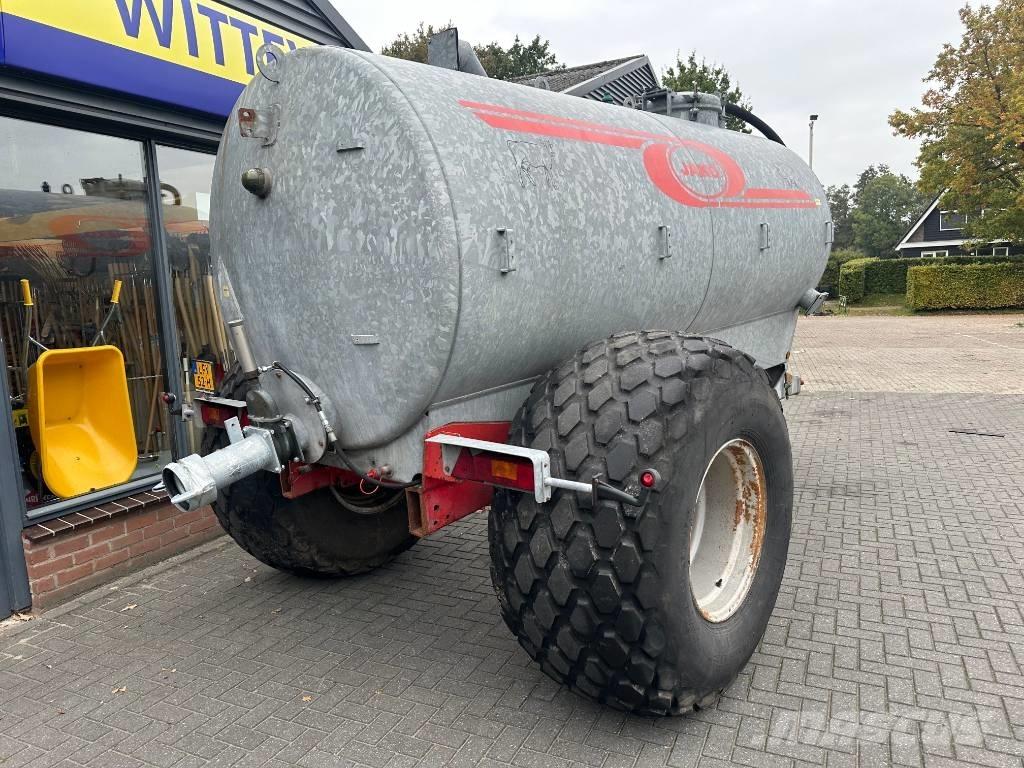 Jako 8000 Lägapaagid