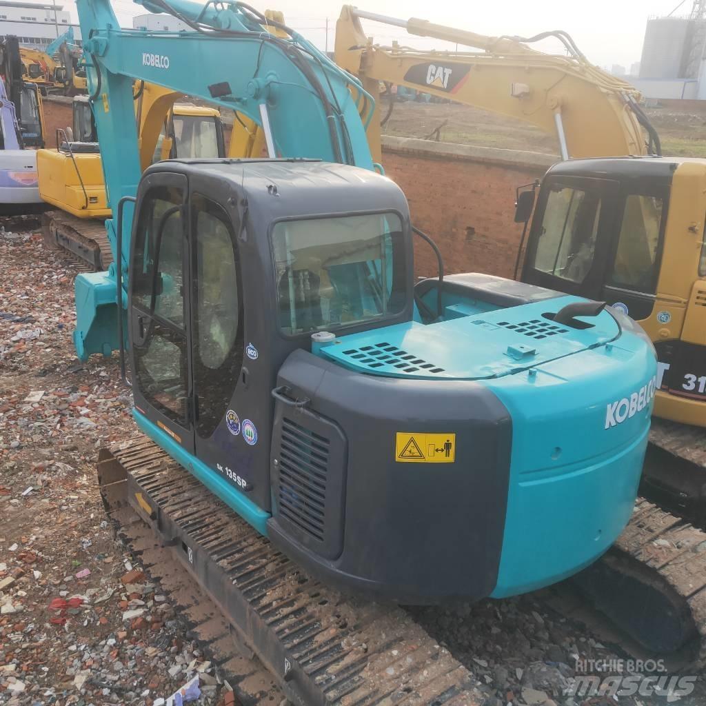 Kobelco SK 135 SR Roomikekskavaatorid