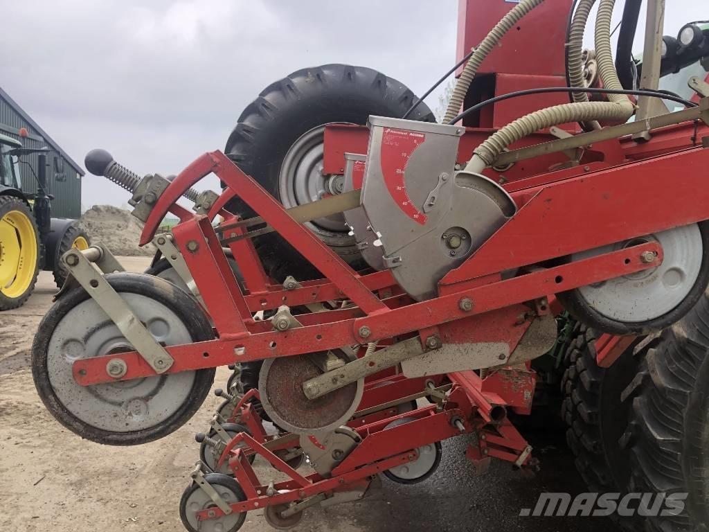 Kverneland Miniair S Täppiskülvikud