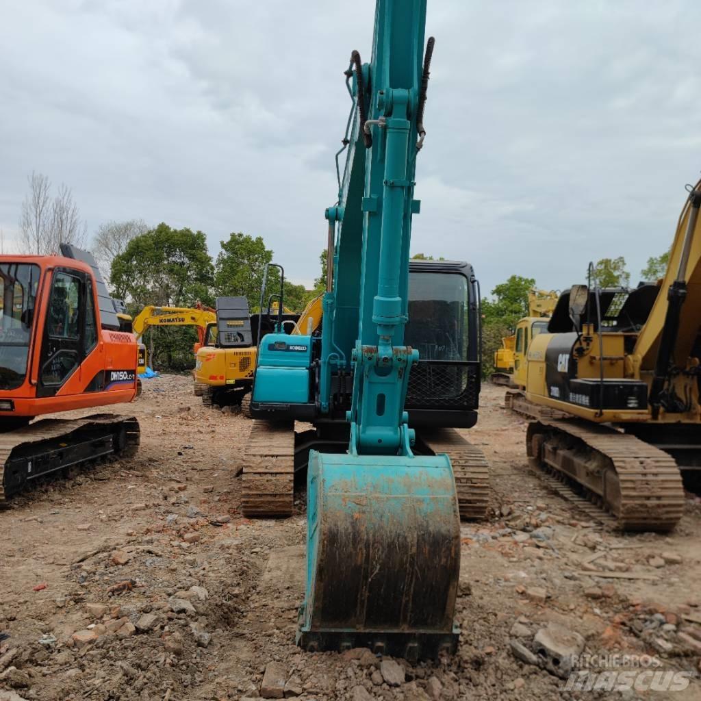 Kobelco SK140-8 Roomikekskavaatorid