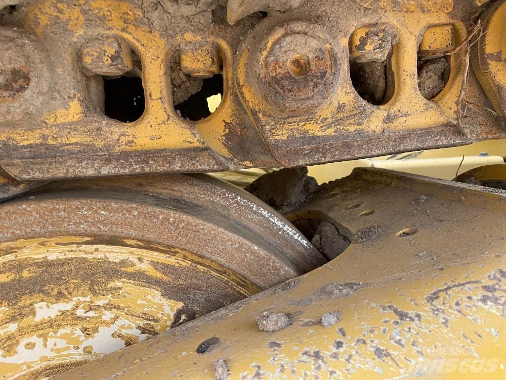 CAT D 6 T EPA Buldooserid