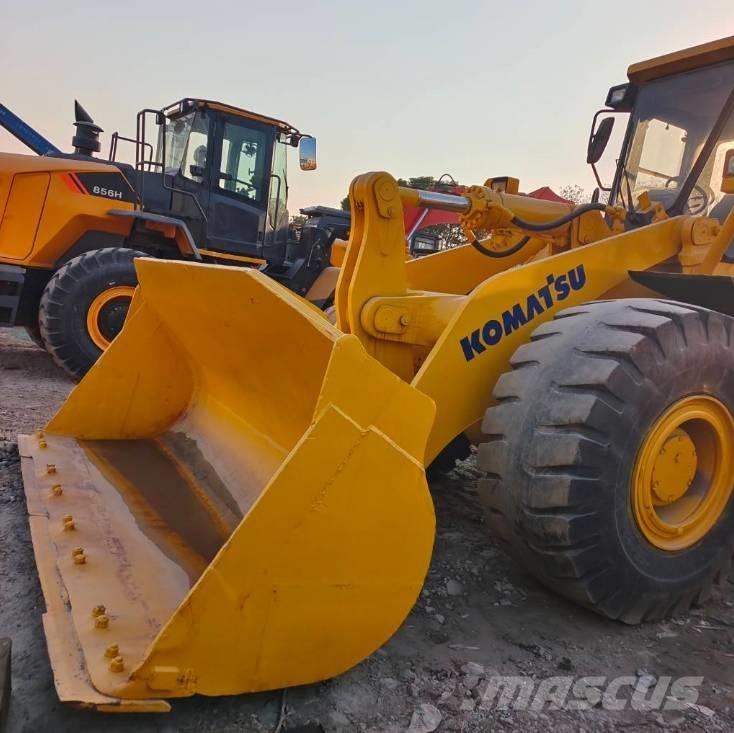 Komatsu WA 470 Rataslaadurid