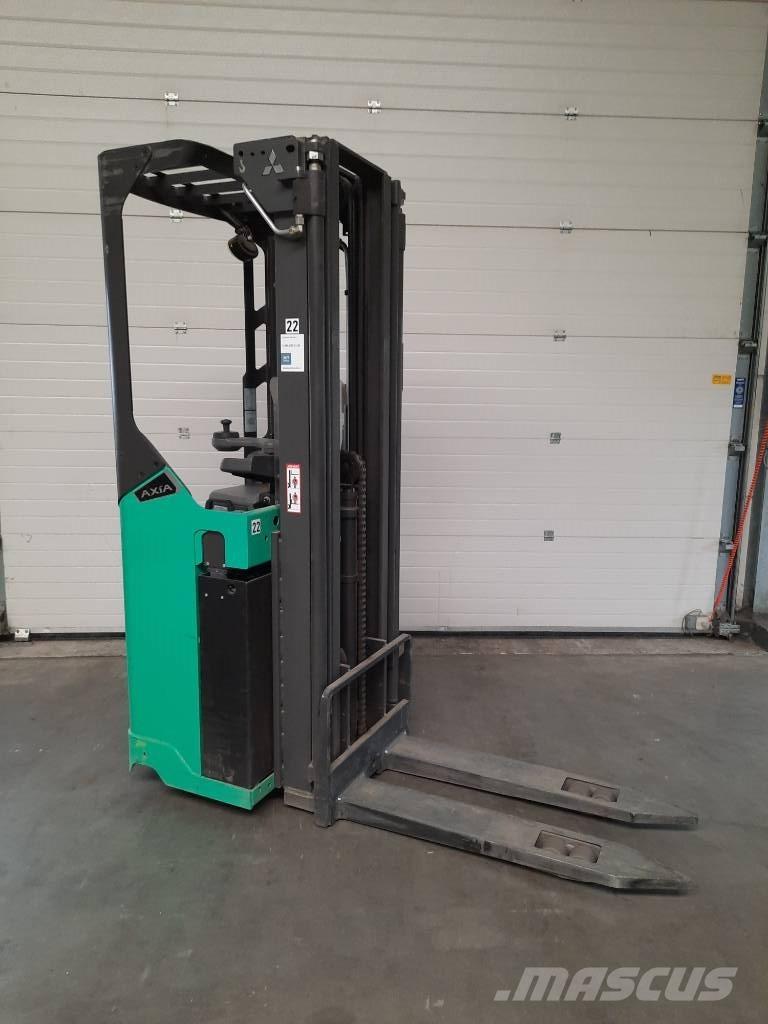 Mitsubishi SBR16N2 Platvormiga virnastajad