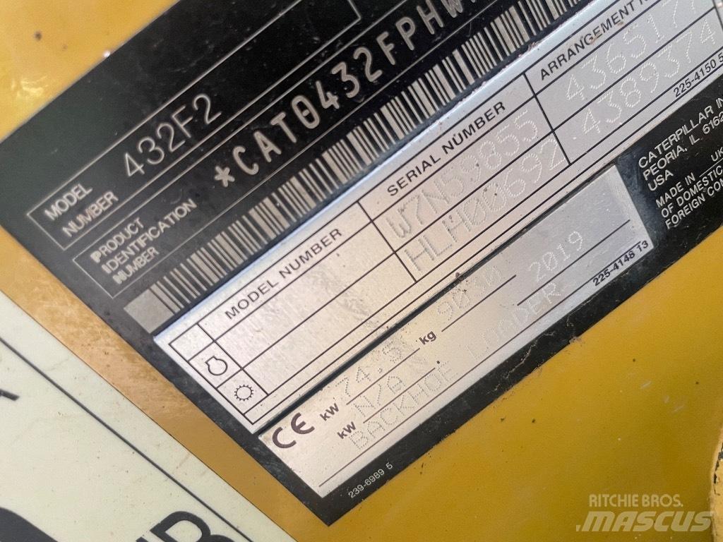 CAT 432 F Ekskavaatorlaadurid