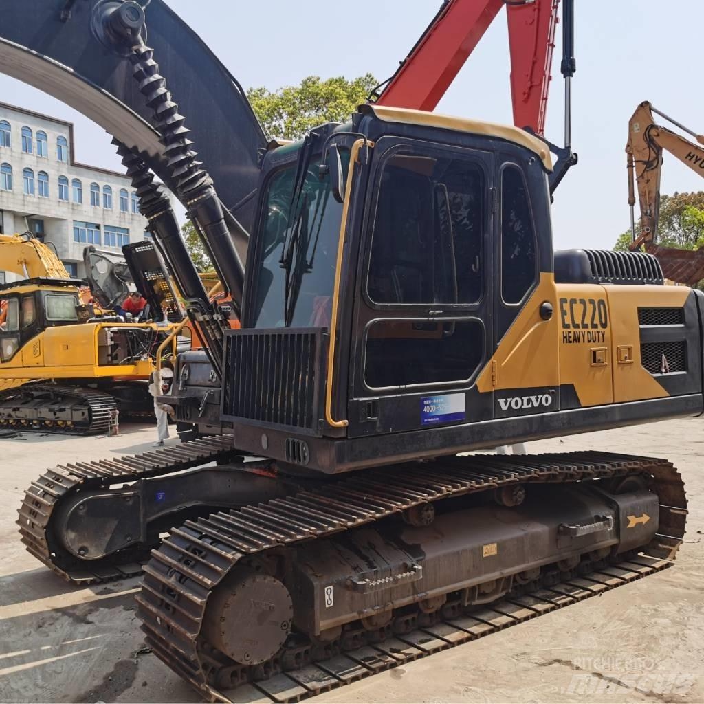 Volvo EC 220 DL Roomikekskavaatorid