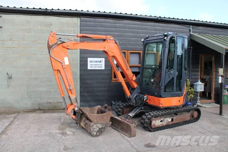 Hitachi ZX 30 U Miniekskavaatorid < 7 t