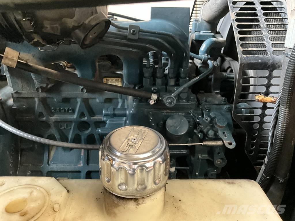 JCB 3 TST Väikekallurid