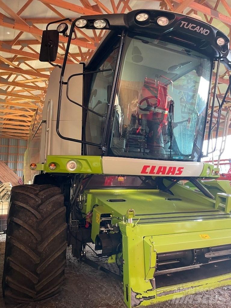 CLAAS Tucano 440 Teraviljakombainid