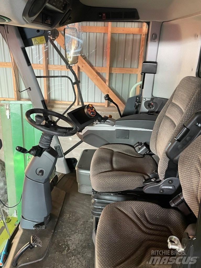 CLAAS Tucano 440 Teraviljakombainid