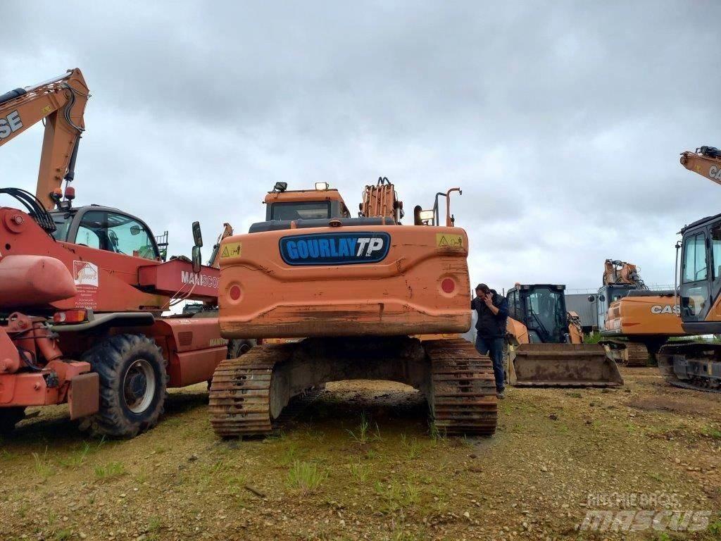 Doosan DX 180 LC Roomikekskavaatorid