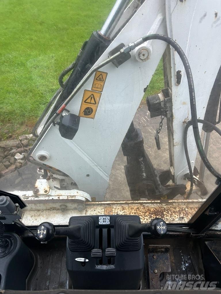 JCB 2CX Ekskavaatorlaadurid
