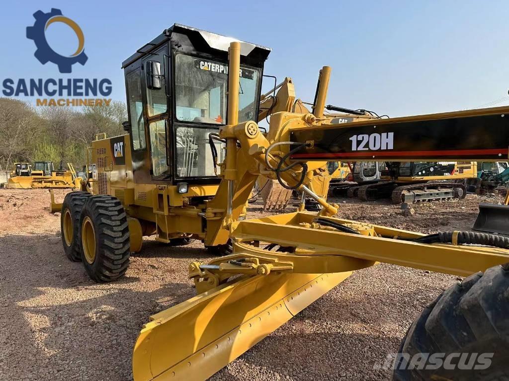CAT 120H Greiderid