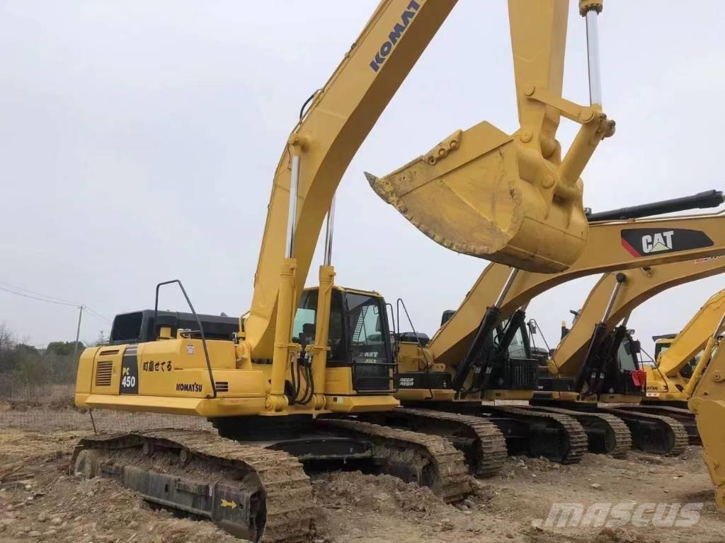 Komatsu PC450-8 Roomikekskavaatorid
