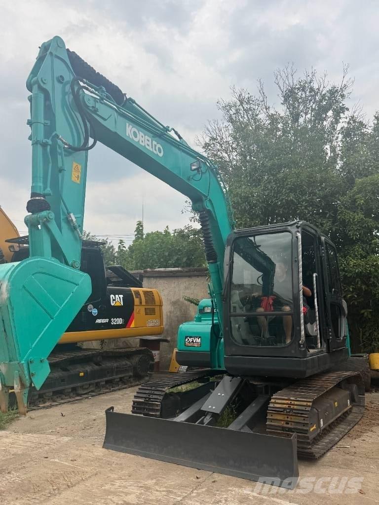Kobelco SK 75 Väikeekskavaatorid 7t-12t