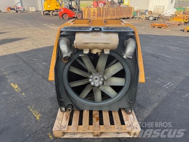 Liebherr L 556 Radiaatorid