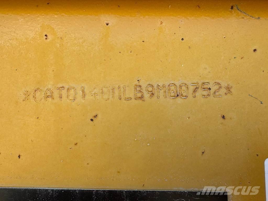 CAT 140M Greiderid
