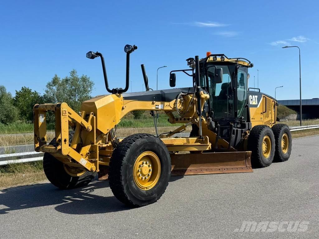 CAT 140M Greiderid