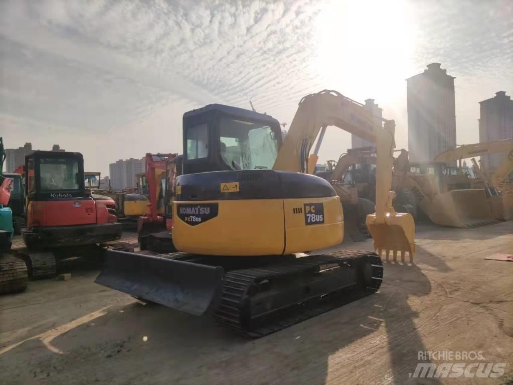 Komatsu pc78 Roomikekskavaatorid