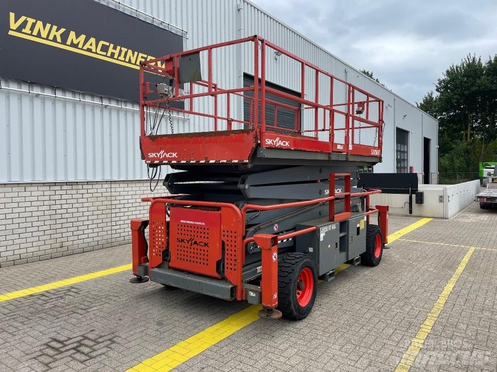 SkyJack SJ 9250 RT Käärtõstukid