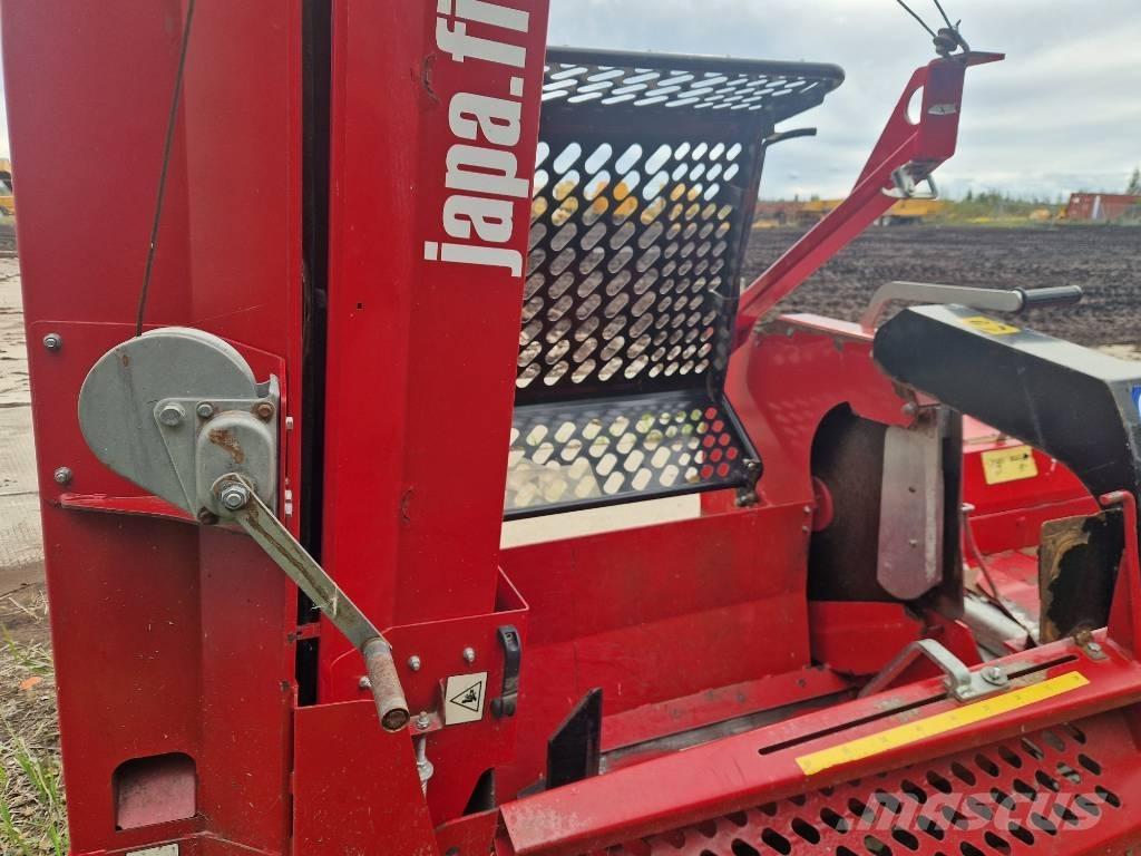 Japa 700 TR Puulõikurid ja halumasinad