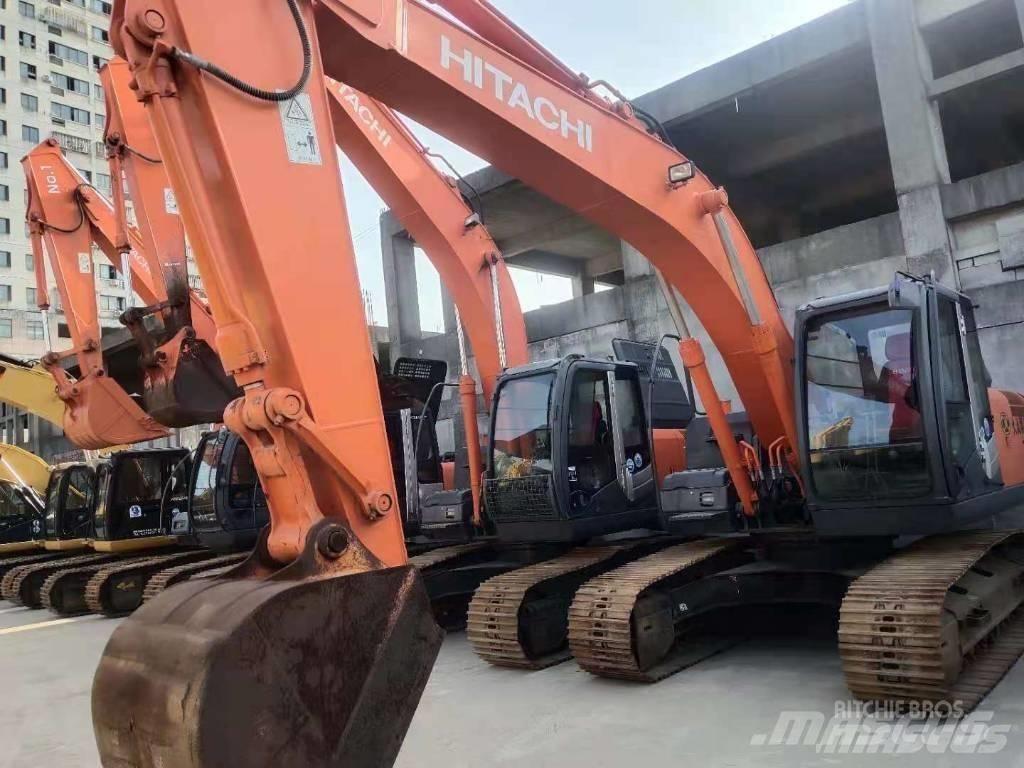 Hitachi ZX 210 Roomikekskavaatorid
