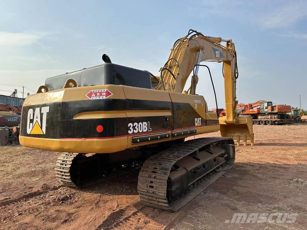 CAT 330 B Roomikekskavaatorid