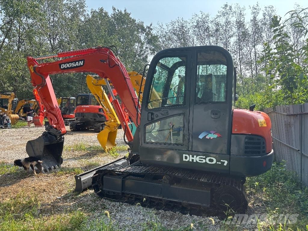 Doosan DH 60-7 Miniekskavaatorid < 7 t