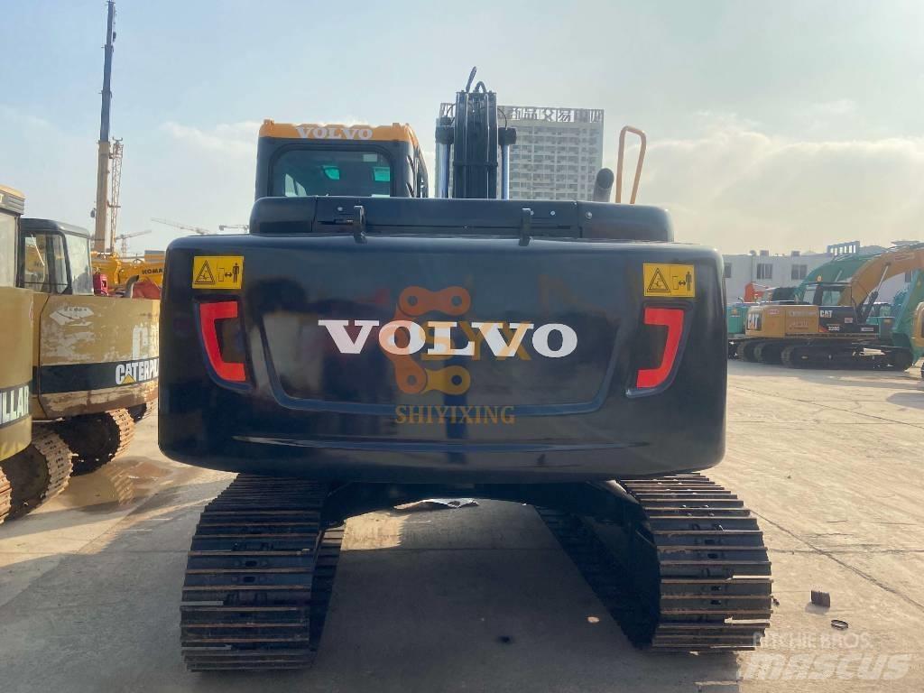 Volvo EC 140 DL Roomikekskavaatorid