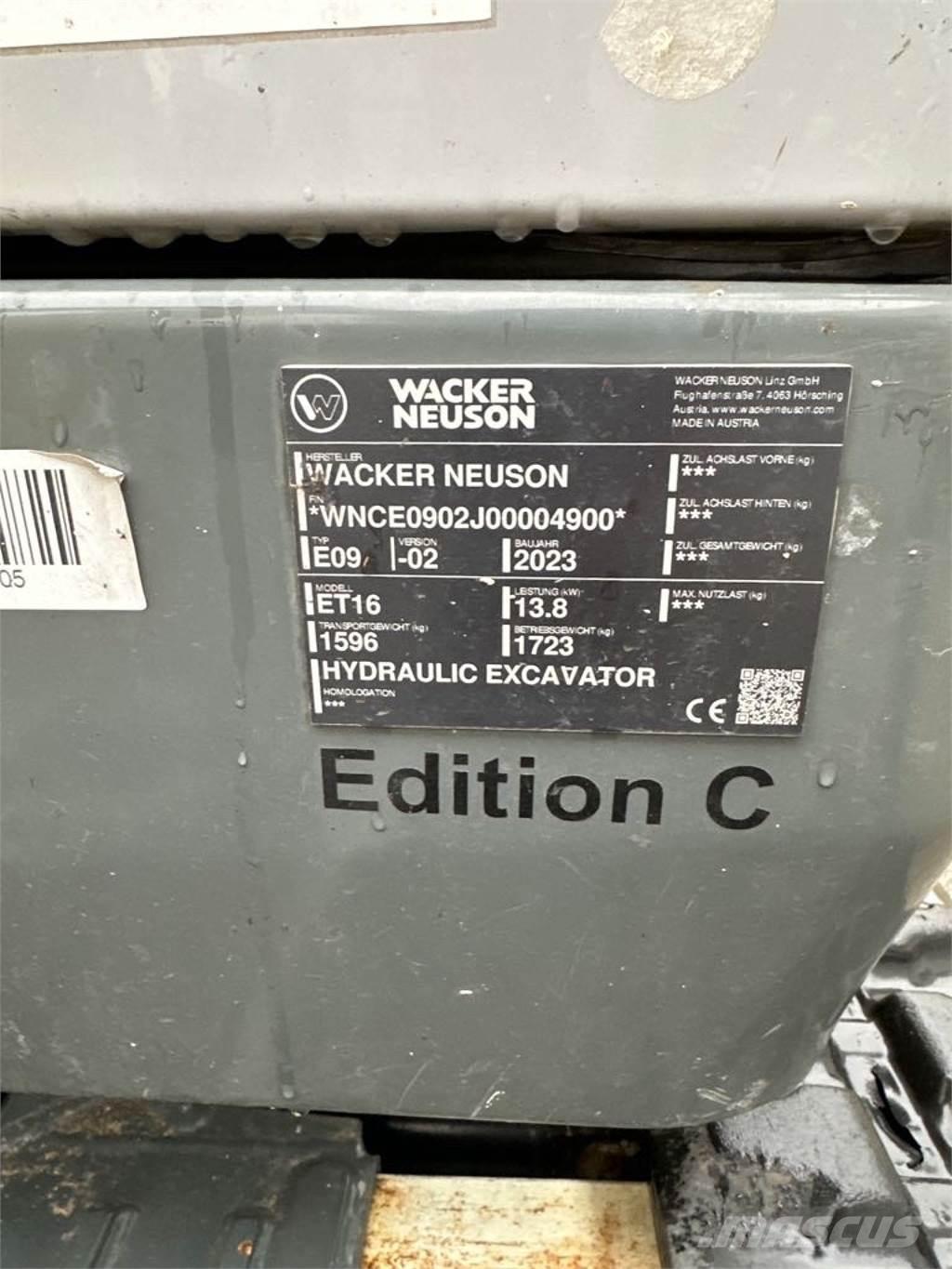 Wacker Neuson ET16 Roomikekskavaatorid