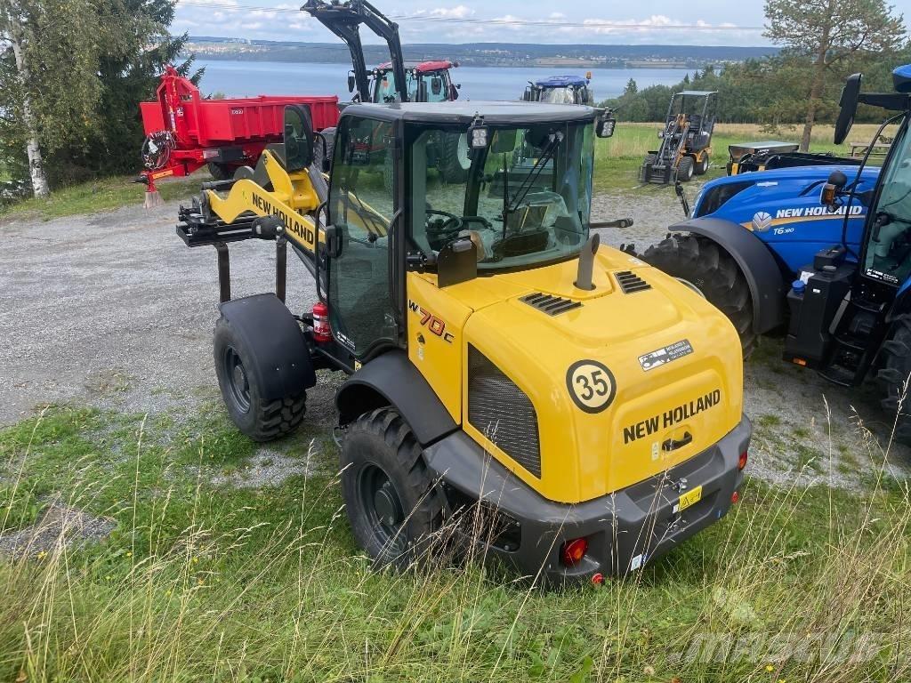 New Holland W70C Rataslaadurid