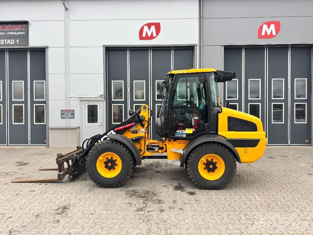 JCB 409 Rataslaadurid