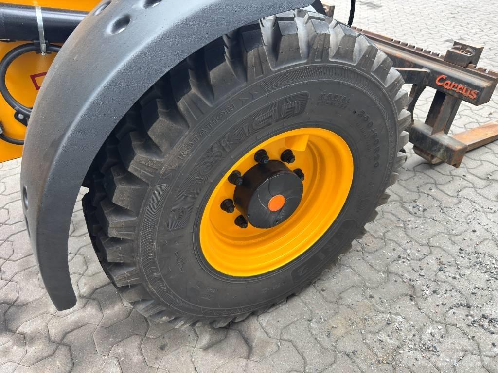 JCB 409 Rataslaadurid