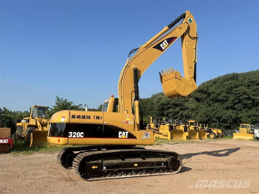 CAT 320 C Roomikekskavaatorid