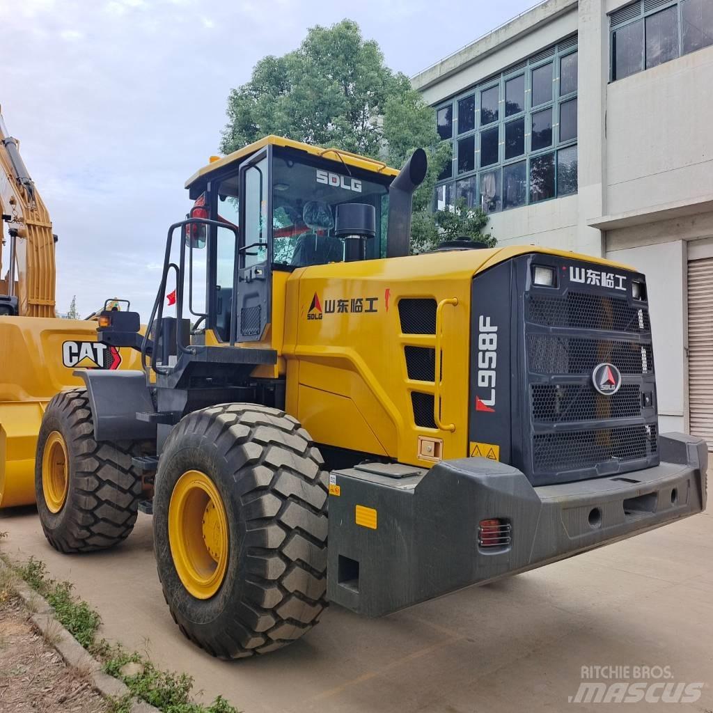 SDLG LG 958 Rataslaadurid
