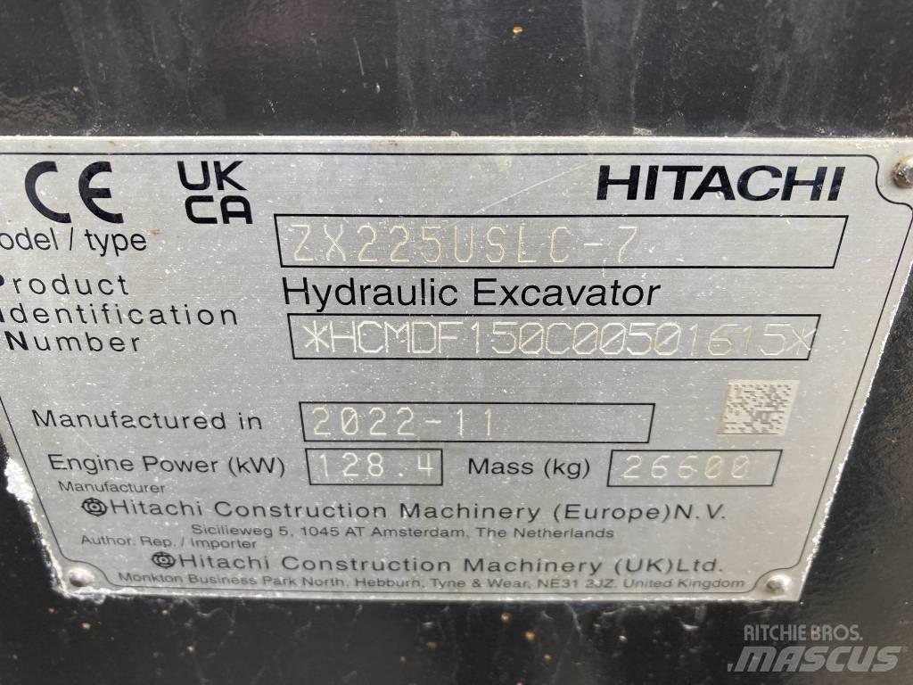 Hitachi ZX 225 US LC Roomikekskavaatorid