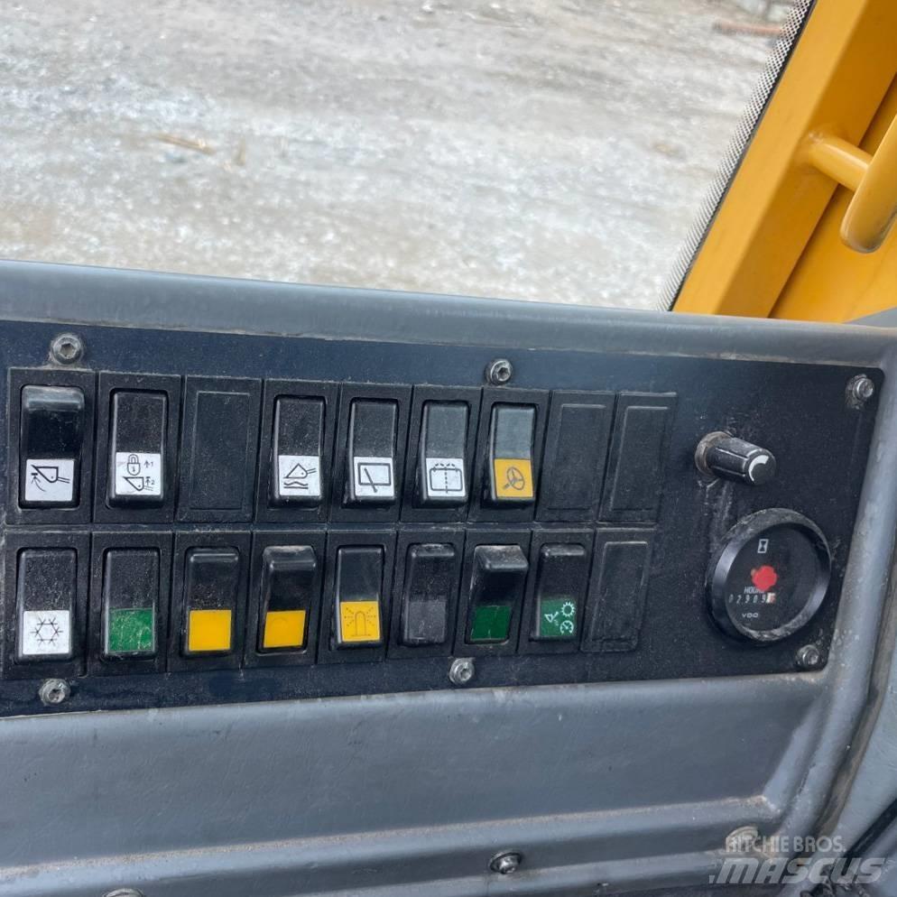 Volvo L 90 E Rataslaadurid